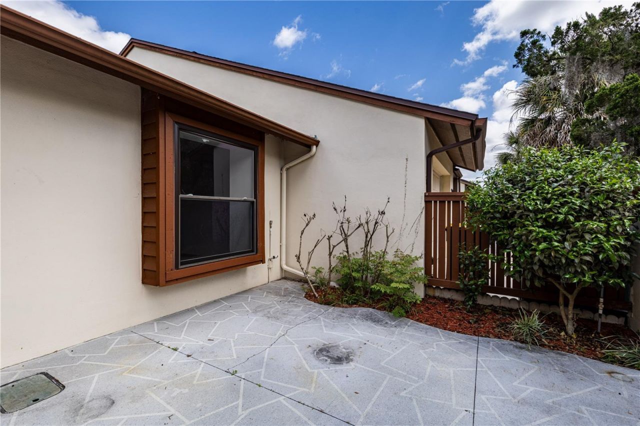 2681 Washington Avenue, Unit 18, Eustis, FL 32726 Photo