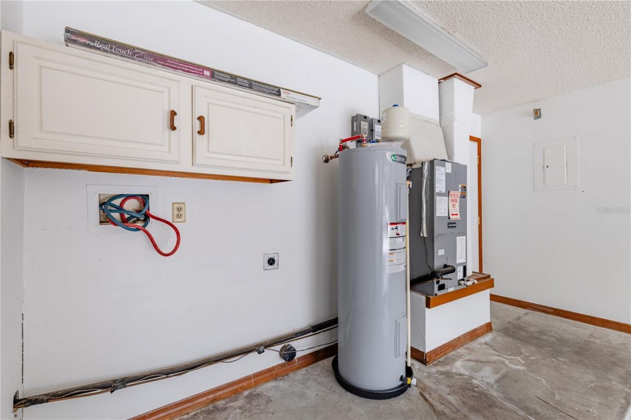 2681 Washington Avenue, Unit 18, Eustis, FL 32726 Photo