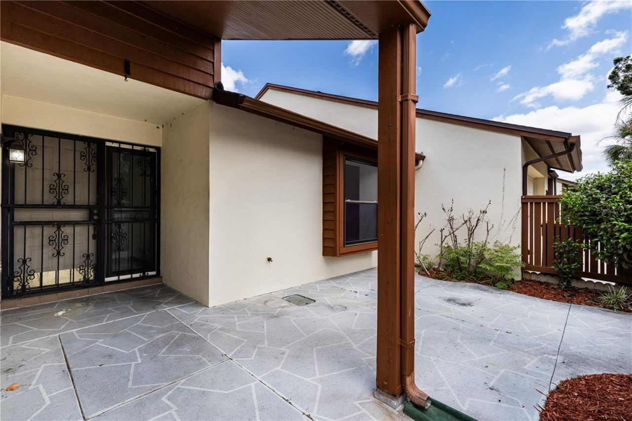 2681 Washington Avenue, Unit 18, Eustis, FL 32726 Photo