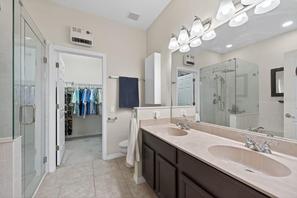 1063 Paseo Del Rio Ne, Saint Petersburg, FL 33702 Photo