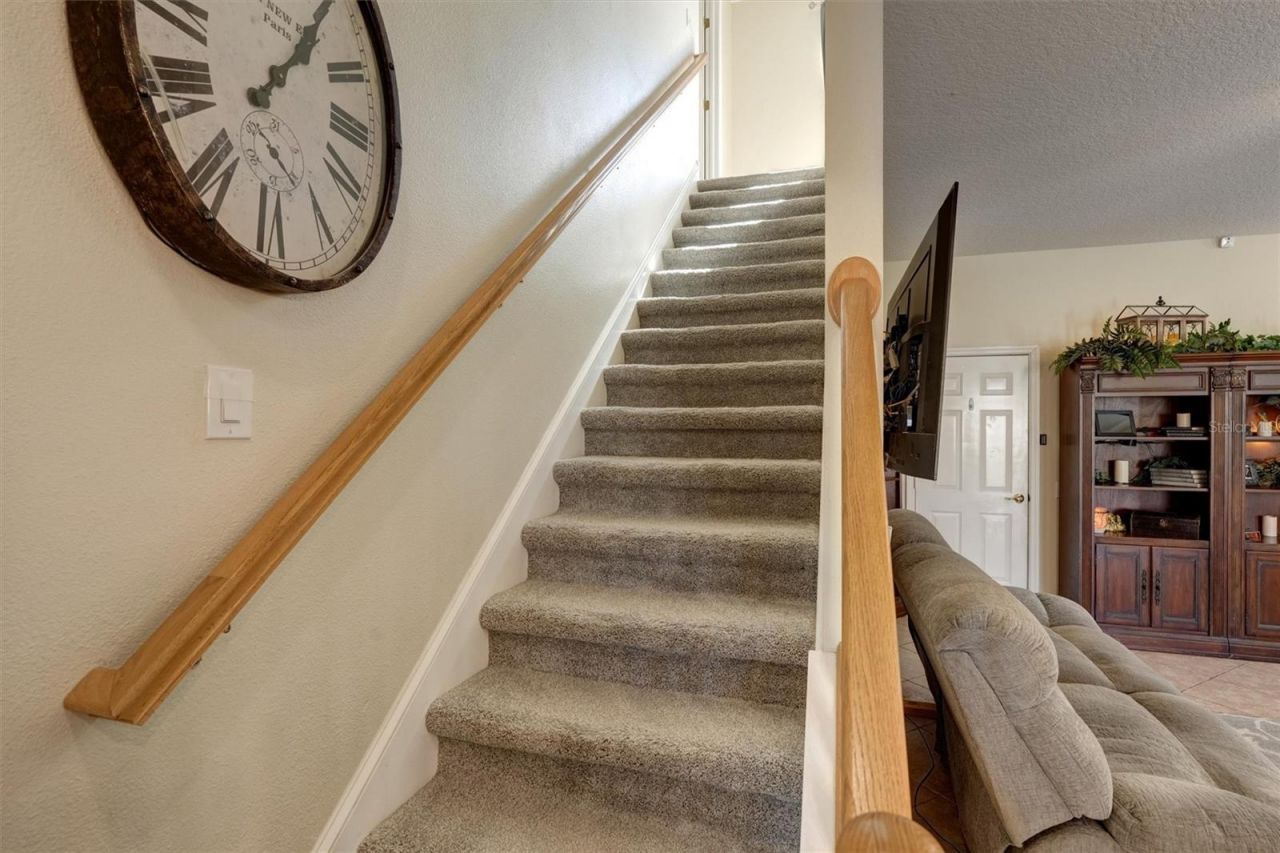 1063 Paseo Del Rio Ne, Saint Petersburg, FL 33702 Photo