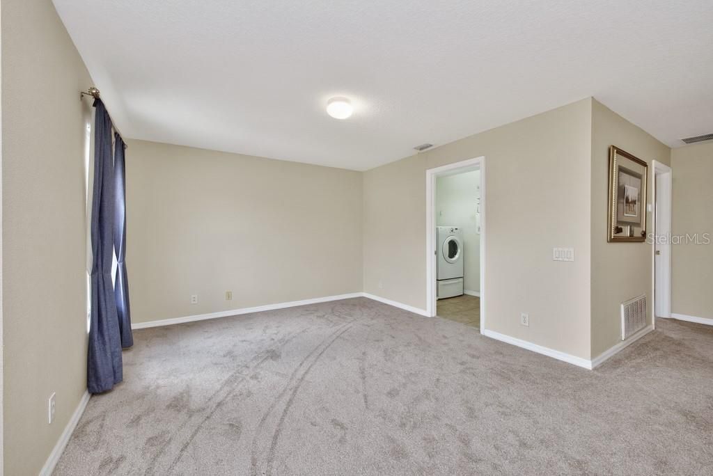 1063 Paseo Del Rio Ne, Saint Petersburg, FL 33702 Photo