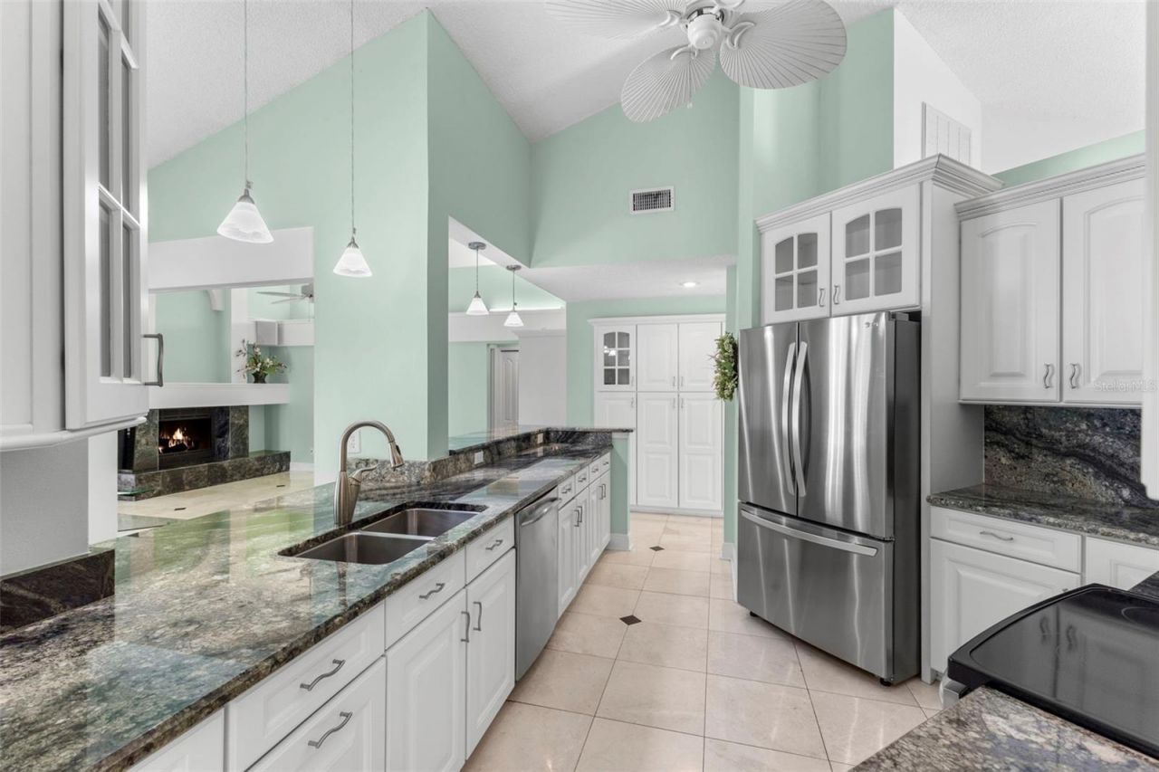 1404 Oxfordshire Court, Brandon, FL 33510 Photo