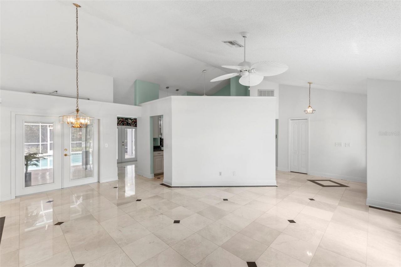 1404 Oxfordshire Court, Brandon, FL 33510 Photo