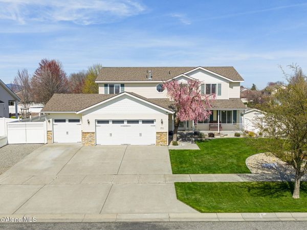 4011 W Princetown LN, Coeur d'Alene, ID 83815