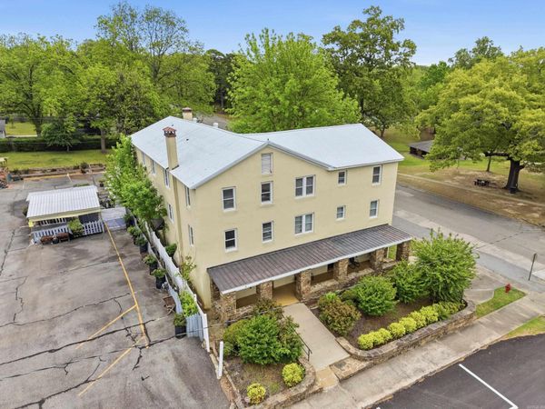 122 E Main Street, Heber Springs, AR 72543