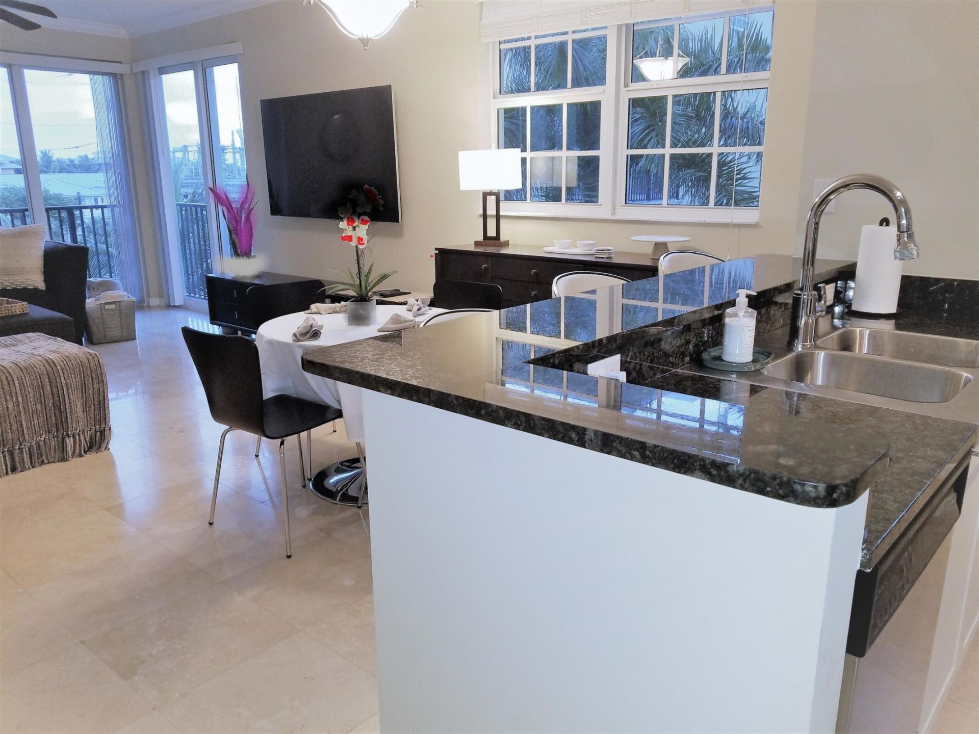 225 NE 1st Street, Unit 401, Delray Beach, FL 33444 Photo