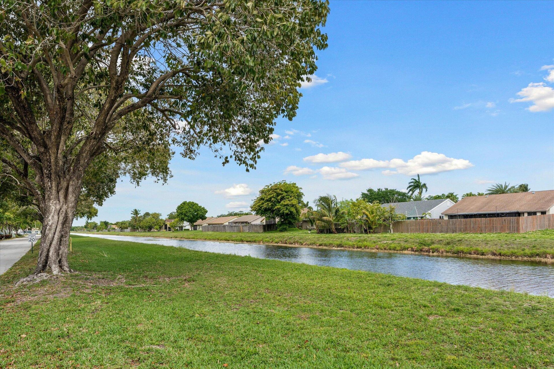 10360 NW 30th Court, Unit 403, Sunrise, FL 33322 Photo