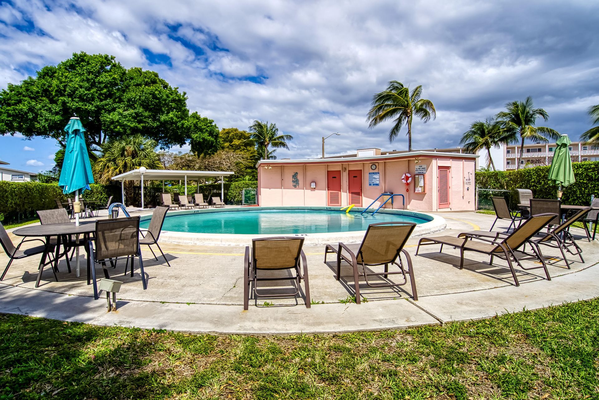 24 Golfs Edge, Unit D, West Palm Beach, FL 33417 Photo