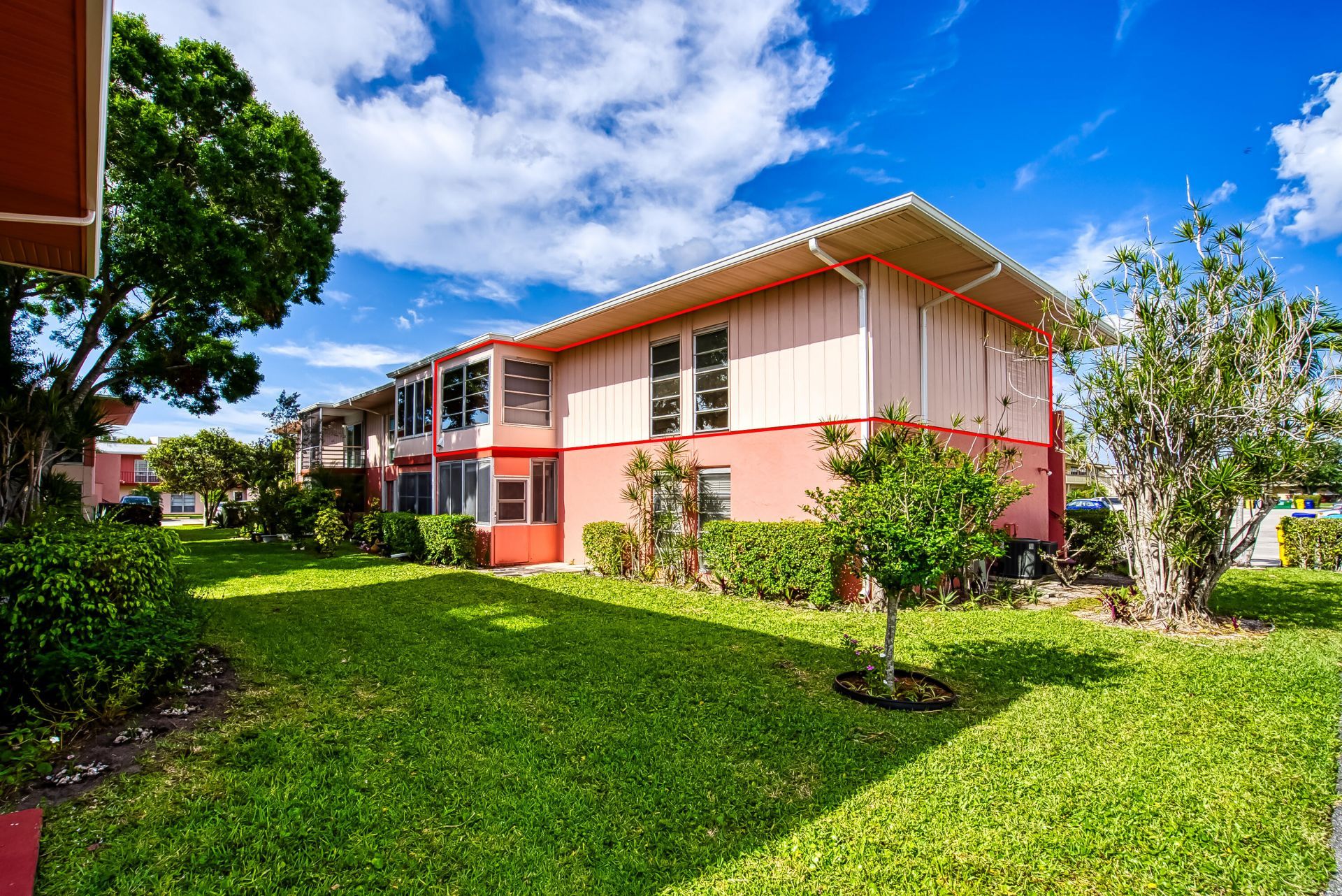 24 Golfs Edge, Unit D, West Palm Beach, FL 33417 Photo