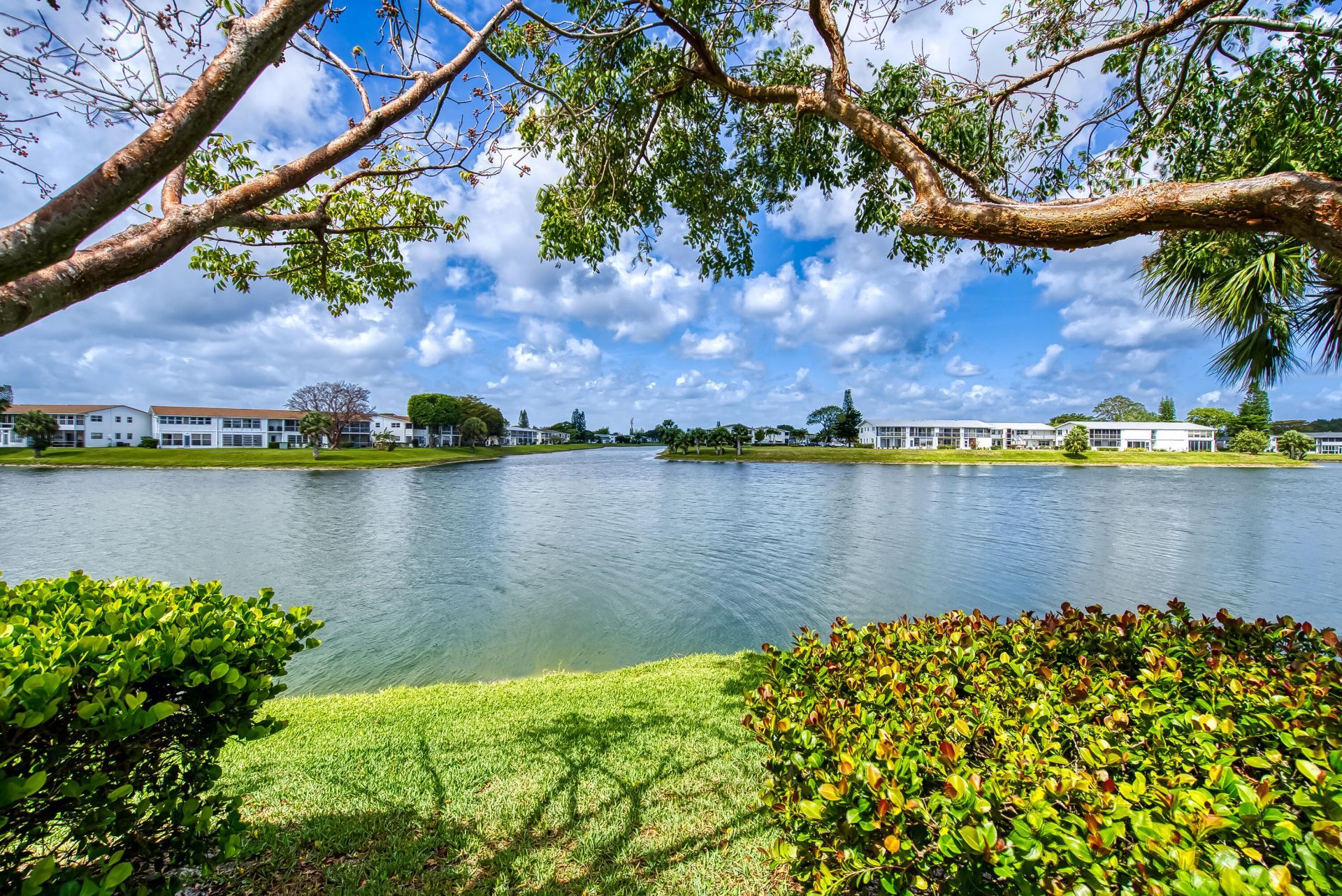 24 Golfs Edge, Unit D, West Palm Beach, FL 33417 Photo