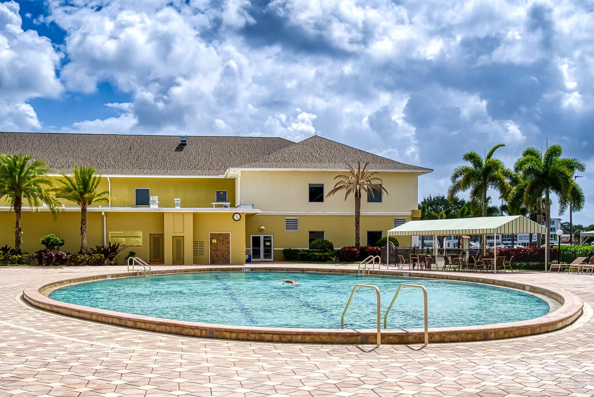 24 Golfs Edge, Unit D, West Palm Beach, FL 33417 Photo