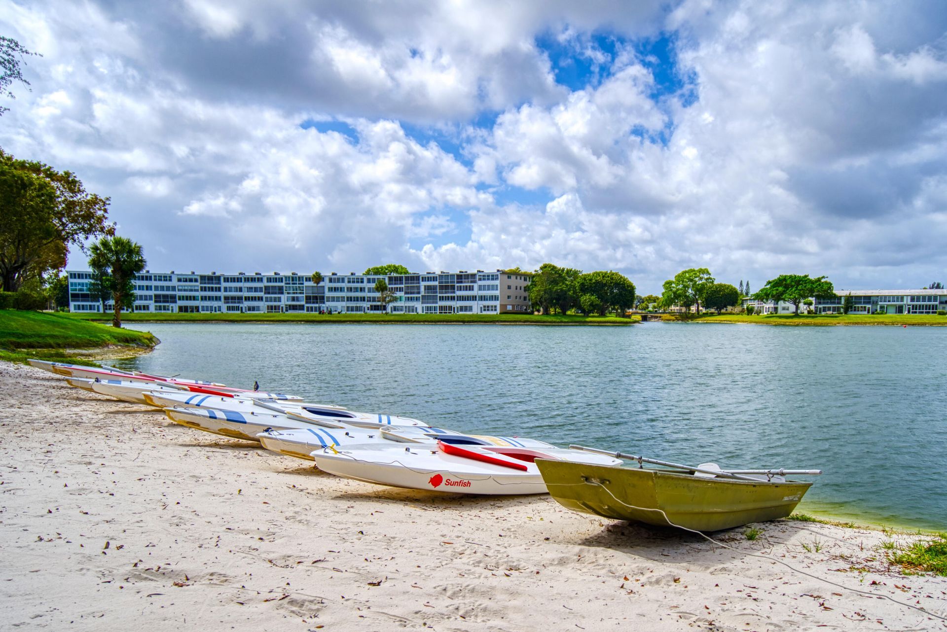 24 Golfs Edge, Unit D, West Palm Beach, FL 33417 Photo