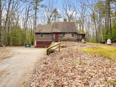 220 Riverdale Road, New Boston, NH 03070