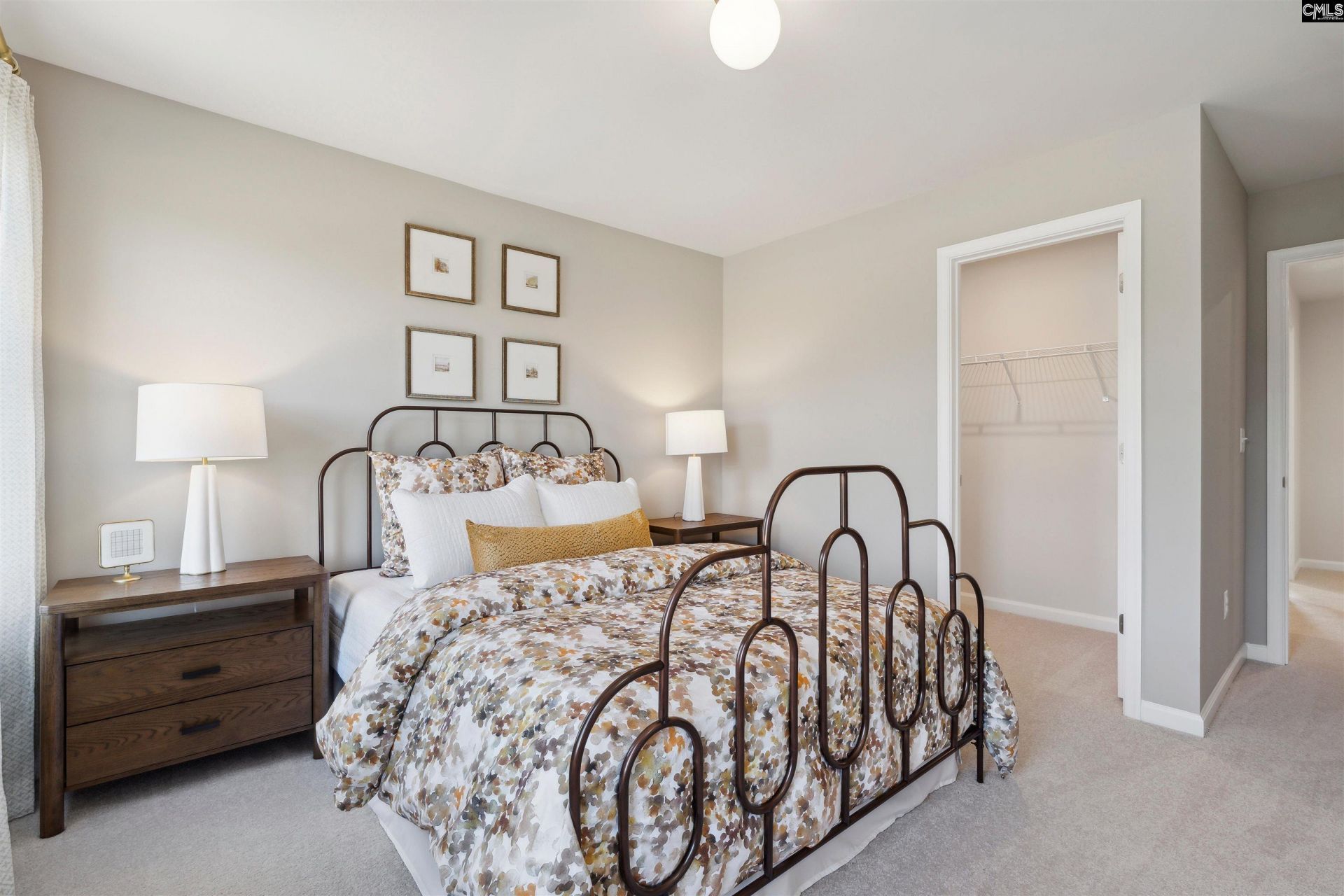 216 Kingfield Drive  Photo 32