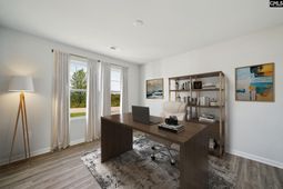 216 Kingfield Drive  photo 4