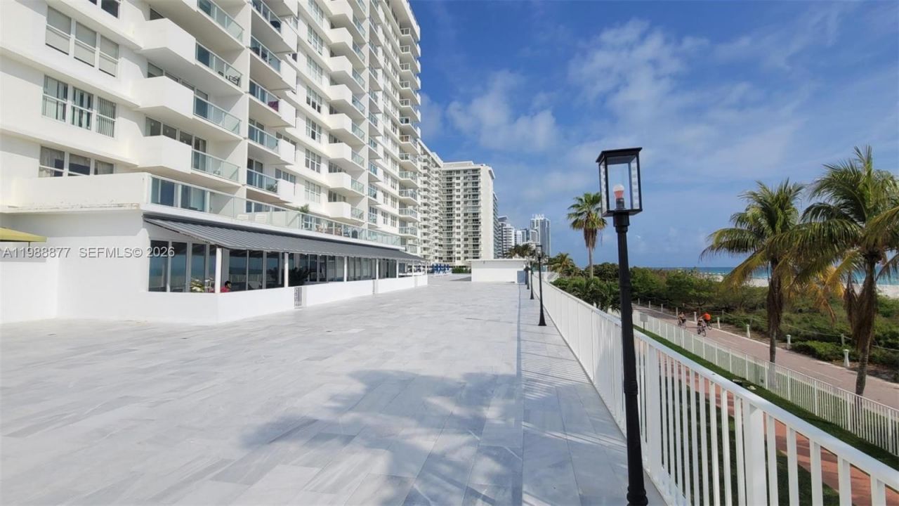 5601 Collins Ave, Unit 1110, Miami Beach, FL 33140 Photo
