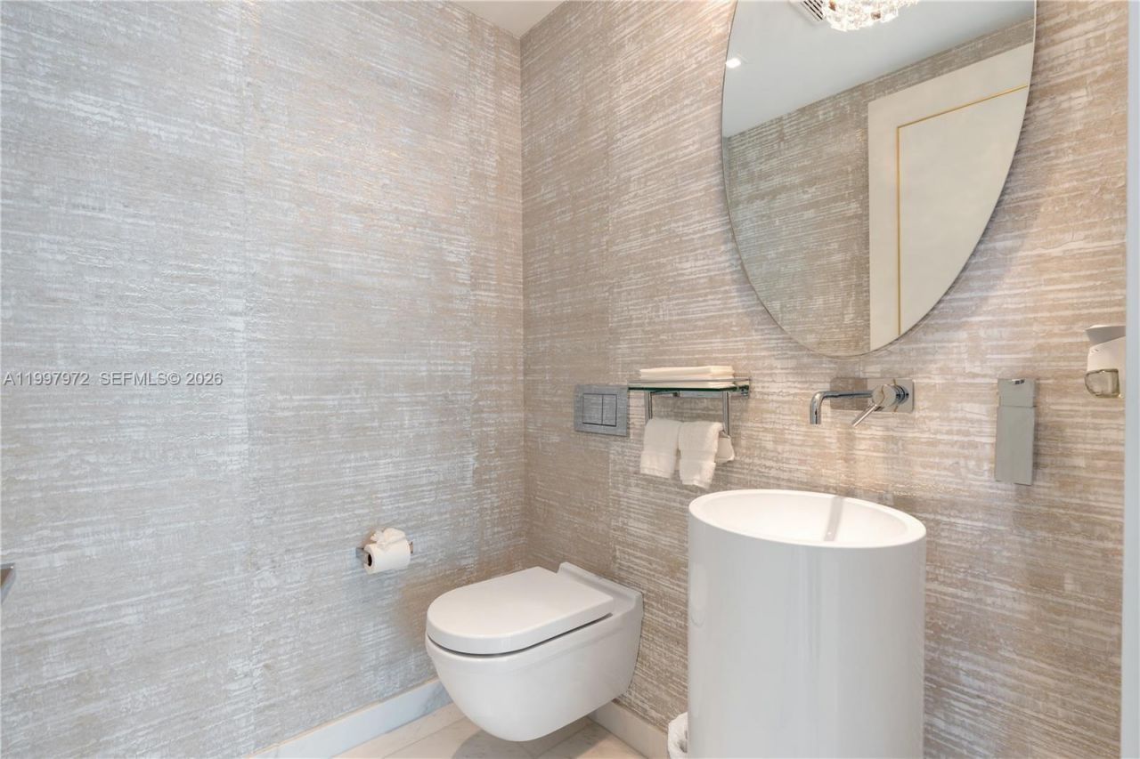 10203 Collins Ave, Unit 1001, Bal Harbour, FL 33154 Photo