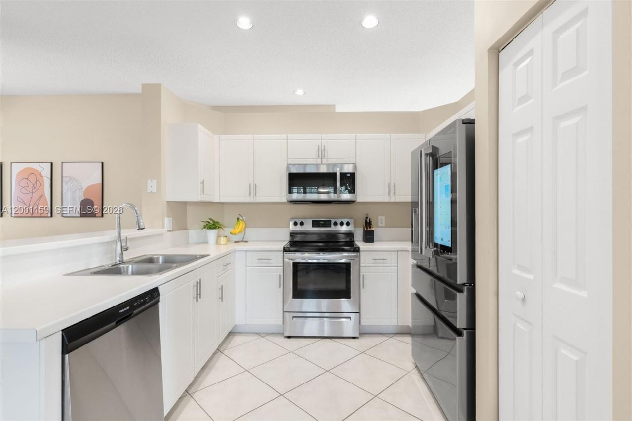 1414 Banyan Way, Weston, FL 33327 Photo