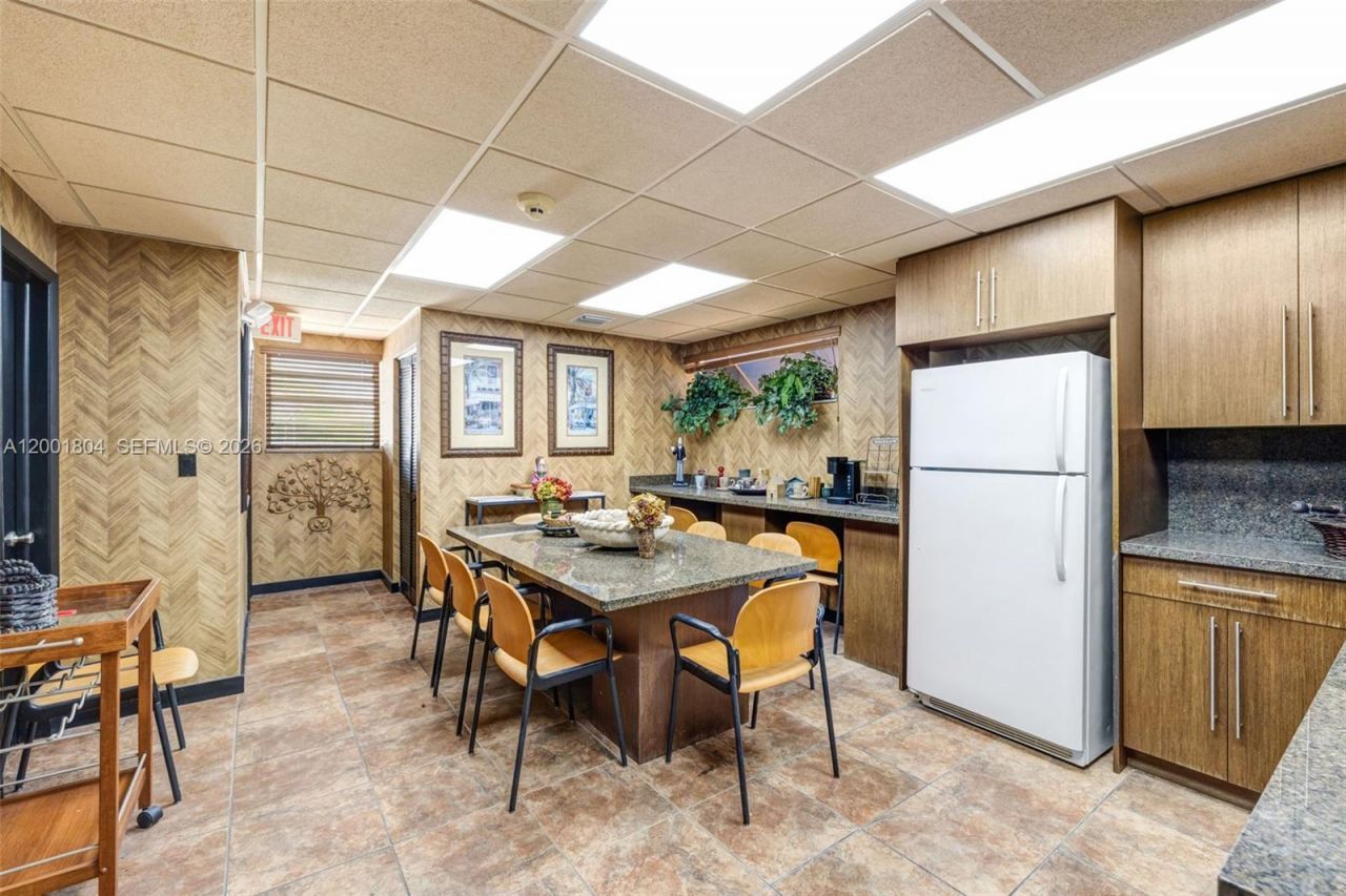 101 Madeira Ave, Coral Gables, FL 33134 Photo