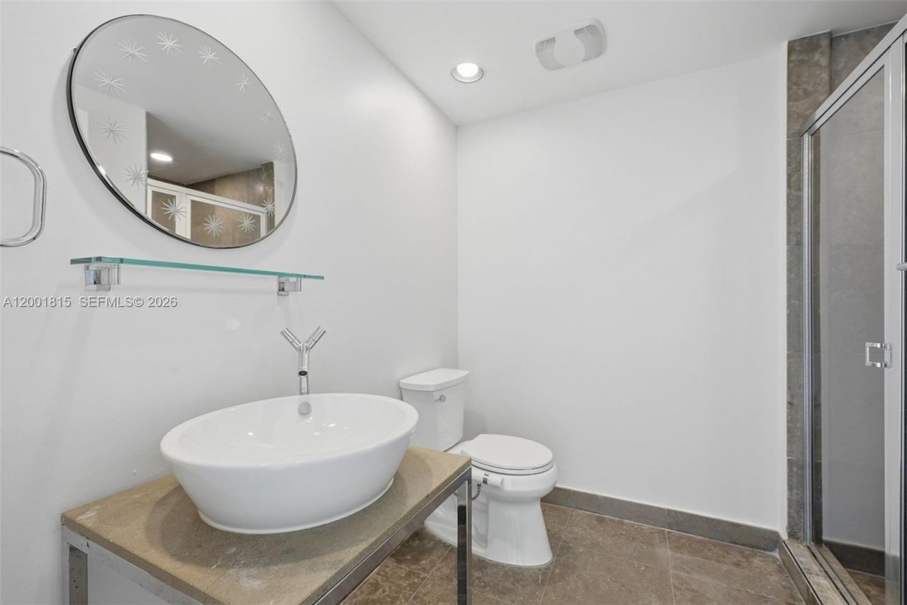450 Alton Rd, Unit 2704, Miami Beach, FL 33139 Photo