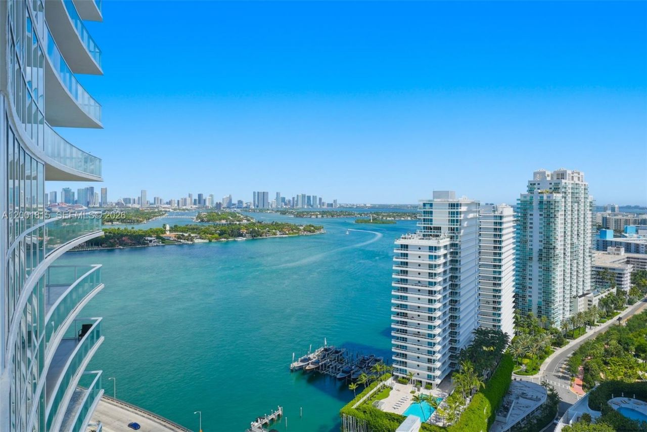 450 Alton Rd, Unit 2704, Miami Beach, FL 33139 Photo