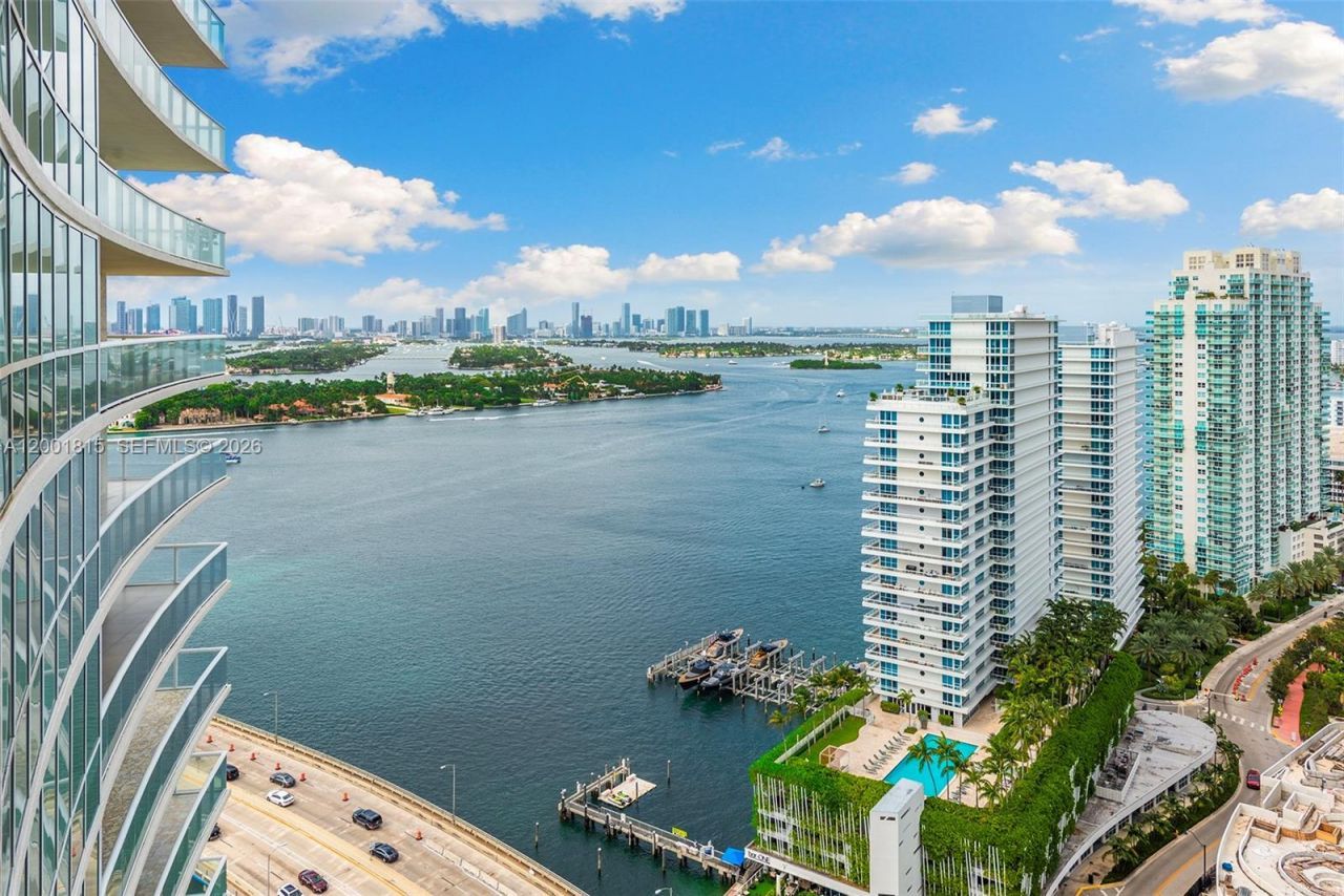 450 Alton Rd, Unit 2704, Miami Beach, FL 33139 Photo