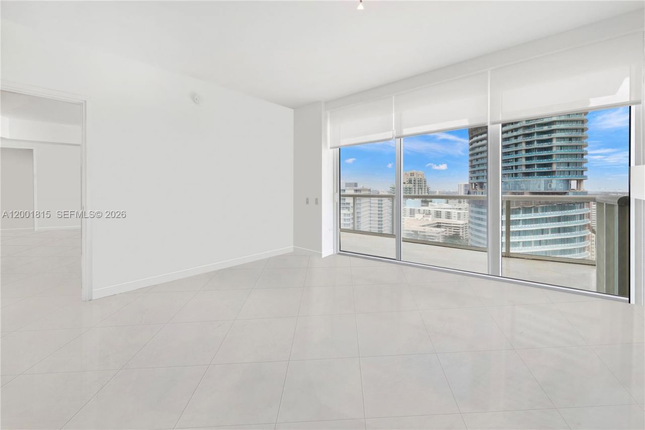 450 Alton Rd, Unit 2704, Miami Beach, FL 33139 Photo