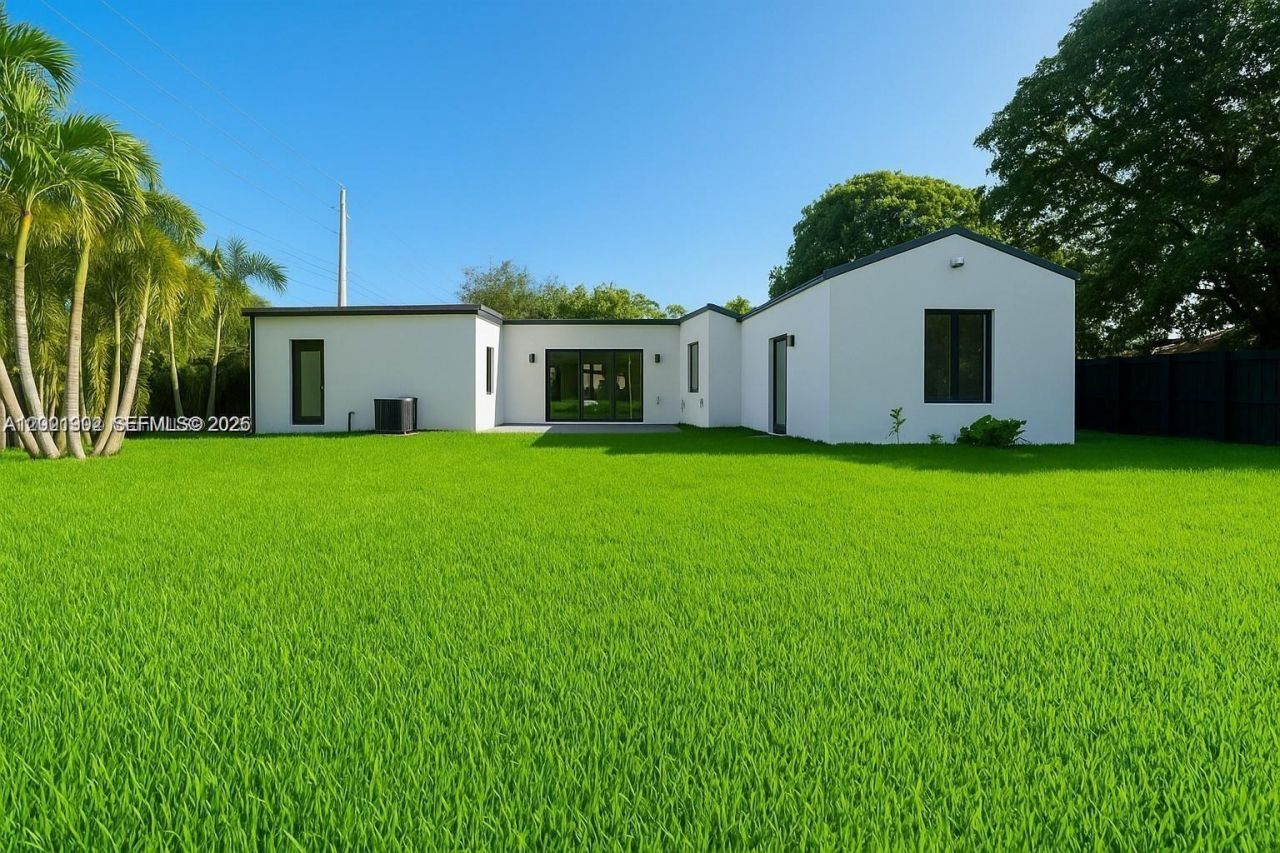 185 NE 106th St, Miami Shores, FL 33138 Photo