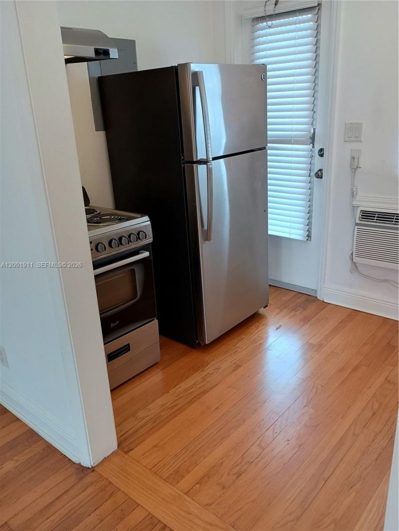 535 74, Unit 11, Miami Beach, FL 33141 Photo