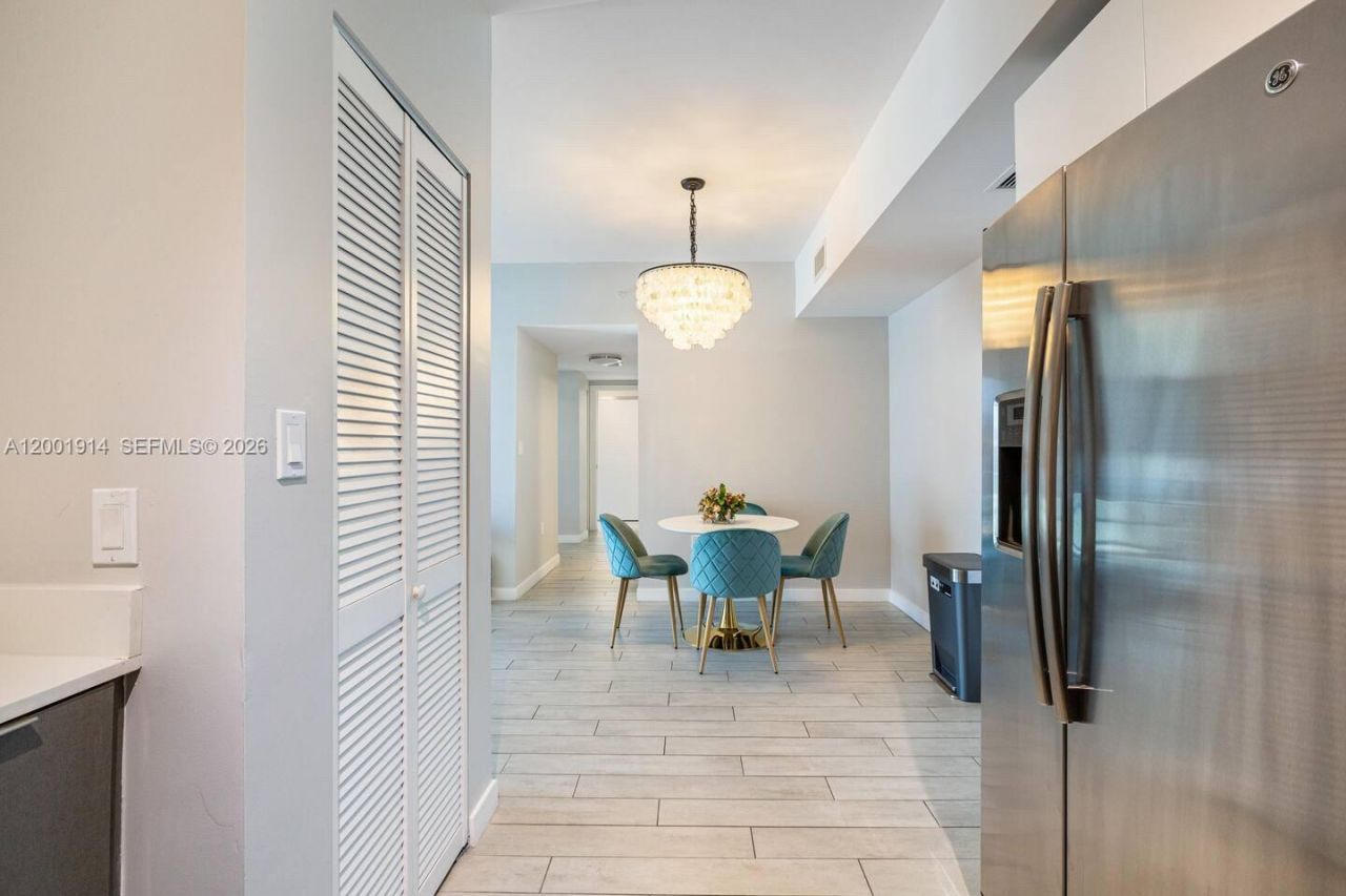 321 NE 26th St, Unit PH906, Miami, FL 33137 Photo