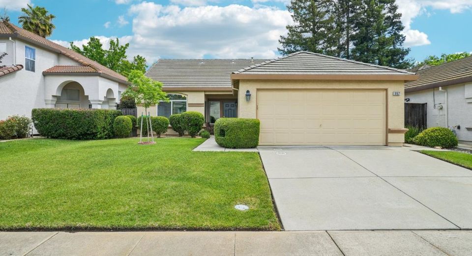 3157 Halyard Way, Elk Grove, CA 95758 Photo