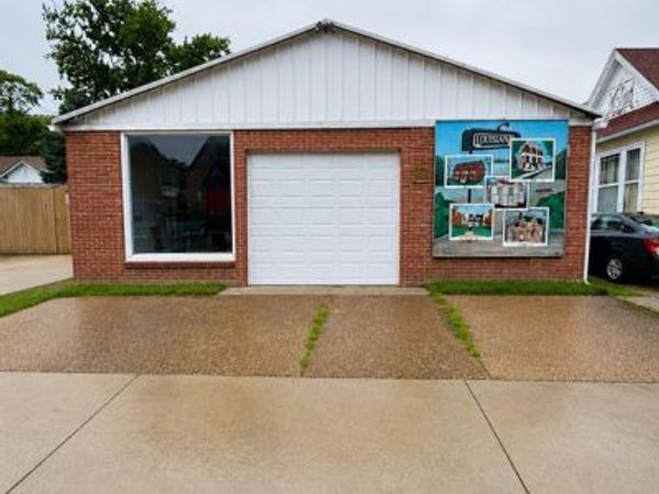 705 Georgia Street, Louisiana, MO 63353