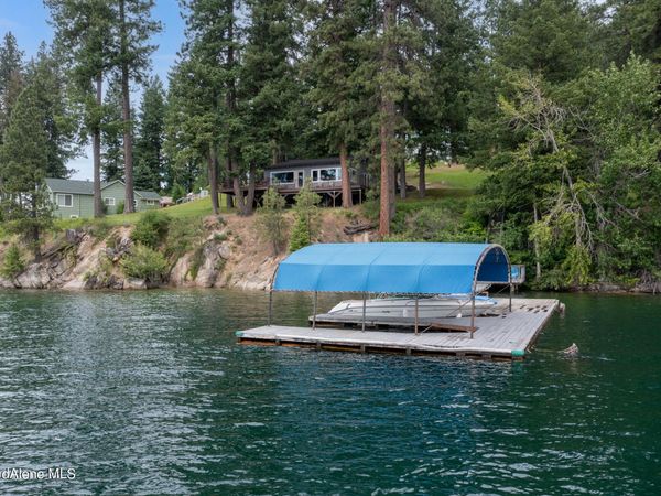 13275 N Nannas Nook LN , Hayden, ID 83835