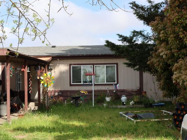 2885 Avenue A, White City, OR 97503