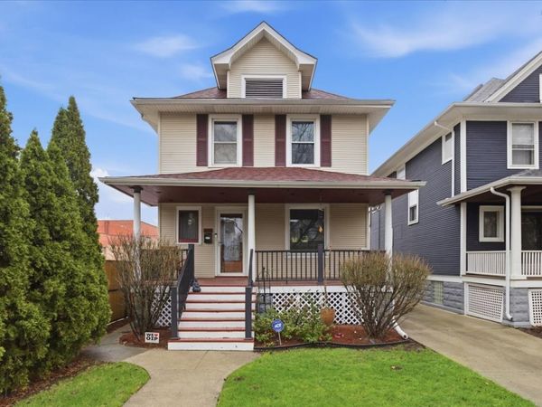 4119 N Kostner Avenue, Chicago, IL 60641