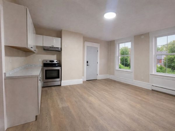 155 South Main Street, Unit 3, Franklin, NH 03235