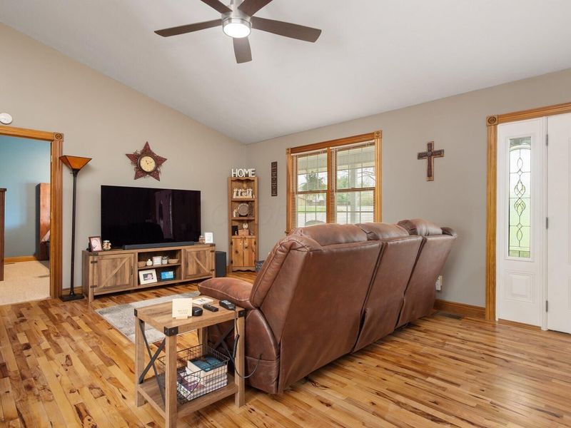 3895 Township Road 124 NE, Somerset, OH 43783 Photo 11