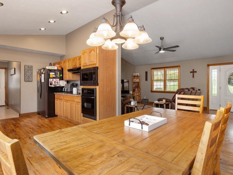 3895 Township Road 124 NE, Somerset, OH 43783 Photo 17