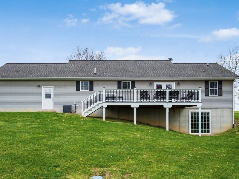 3895 Township Road 124 NE, Somerset, OH 43783 Photo 2