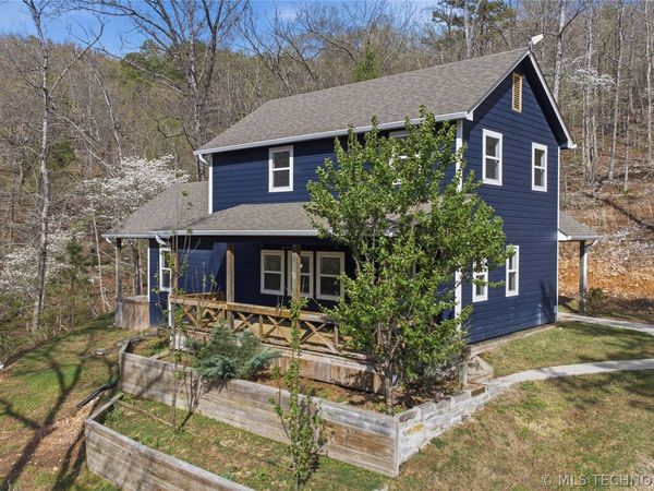 22000 E 660 Road , Tahlequah, OK 74464