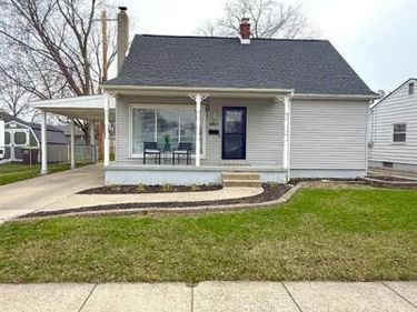 1864 Huron Street, Monroe, MI 48161