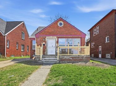 7474 E Robinwood Street, Detroit, MI 48234