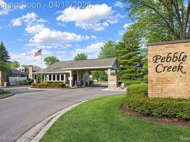 7309 Creek View Circle, West Bloomfield Twp, MI 48322