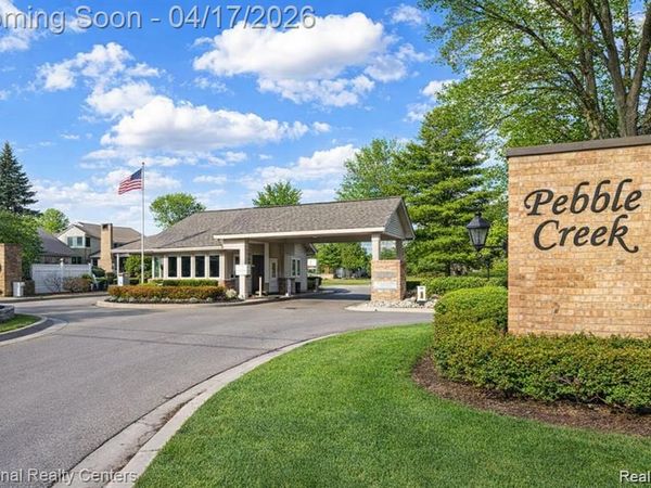 7309 Creek View Circle, West Bloomfield Twp, MI 48322