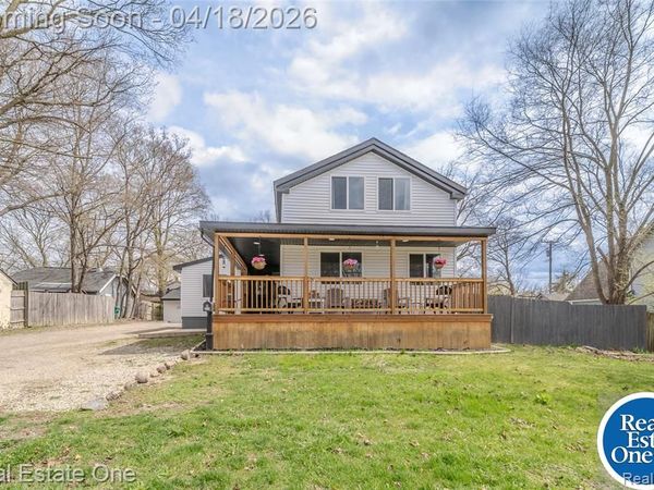 515 S Michigan Avenue, Howell, MI 48843