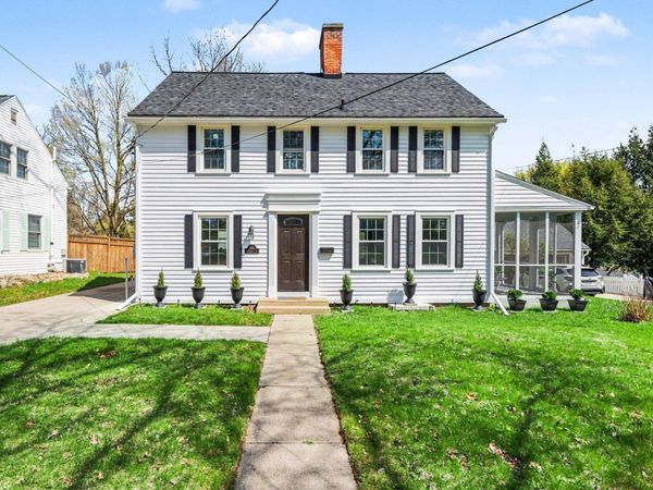 346 N Marshall Avenue, Marshall, MI 49068