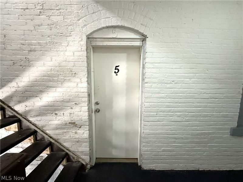 1672 Lockwood Avenue, Unit 5, East Cleveland, OH 44112 Photo 3