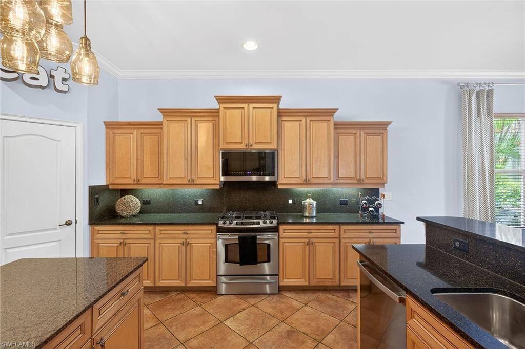 9960 Rookery Cir, Estero, FL 33928 Photo