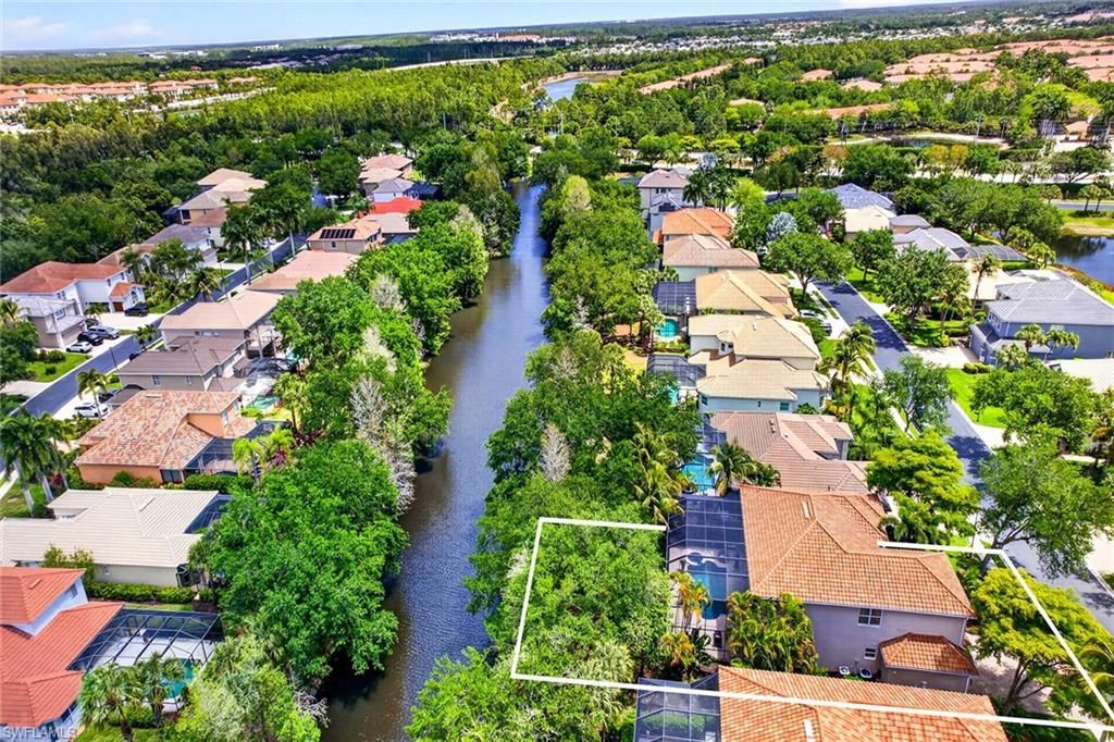 9960 Rookery Cir, Estero, FL 33928 Photo